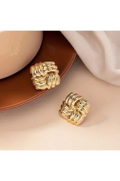 Vanilla Avenue Altın Sarısı Kare Bombeli Kadın Küpe