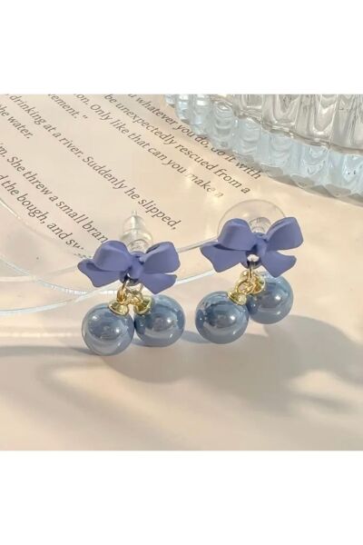 Moon Home Collection Açık Mavi Şirin Vişne Fiyonk Parlak Günlük Kadın Küpe Mavi Tek Ebat  Kadın / Kız
