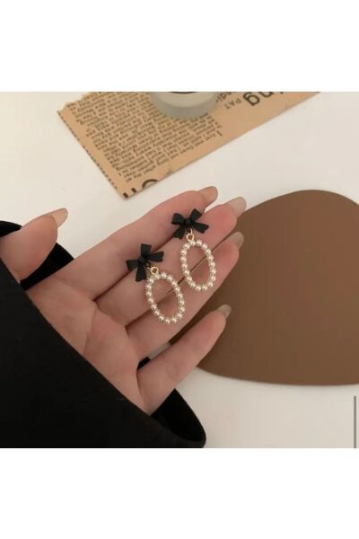 Moon Home Collection İncili Siyah Kurdele Detaylı Vintage Sallantılı Kadın Küpe