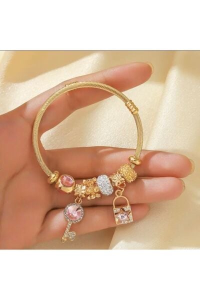 Moon Home Collection Pembe Zarif Paslanmaz Çelik Kalp Kilidi Detaylı Charm Kadın Bileklik Pembe Tek Ebat  Kadın / Kız