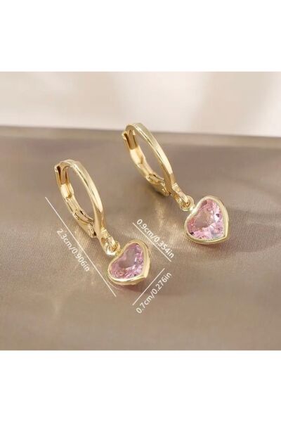 Vanilla Avenue Zümrüt Yeşili Kübik Zirkonya Şık Kalpli Altın Sarısı Sallantılı Kadın Küpe