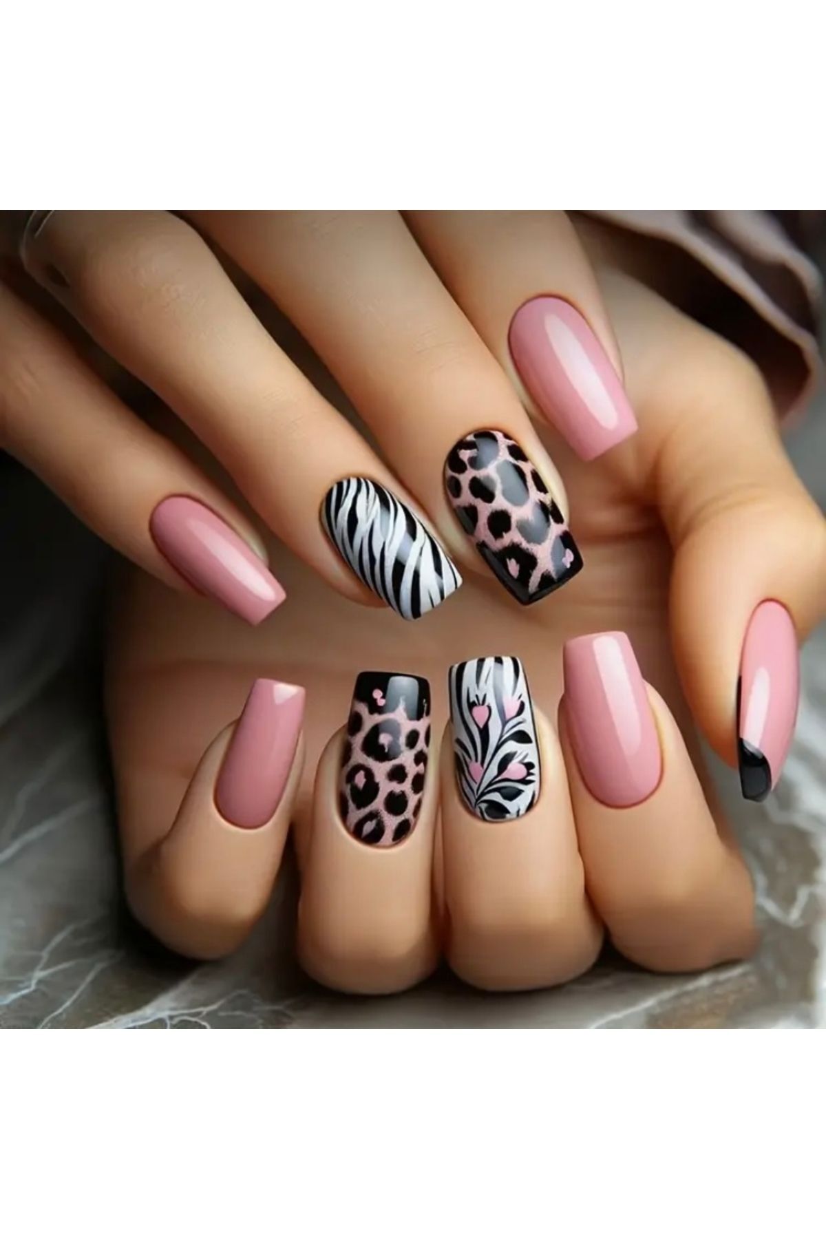 Vanilla Avenue Siyah Pembe Leopar Desenli Kendinden Yapışkanlı Takma Tırnak Seti 24 Adet
