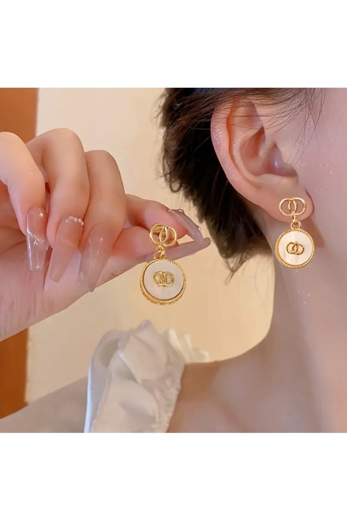 Moon Home Collection Altın Sarısı Detaylı Vintage Halka Sallantılı Kadın Küpe