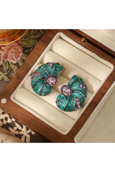 Vanilla Avenue Lüks Vintage Esintili Bohem Yeşilimsi Mor Taşlı Kadın Küpe