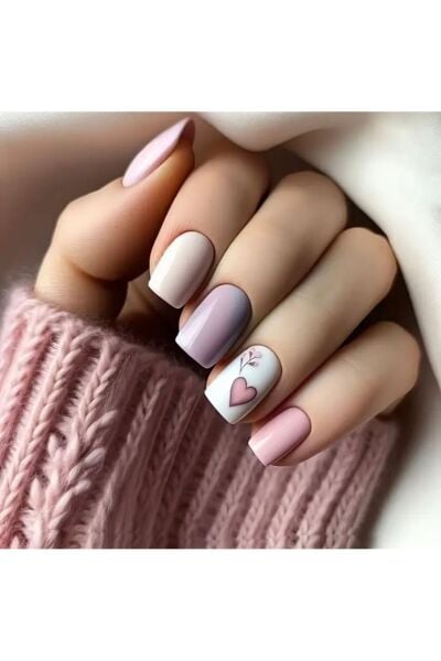 Vanilla Avenue Kısa Kare Tırnak Pembe Mor Kalp Şekilli Kendinden Yapışkanlı Takma Tırnak 24 Adet
