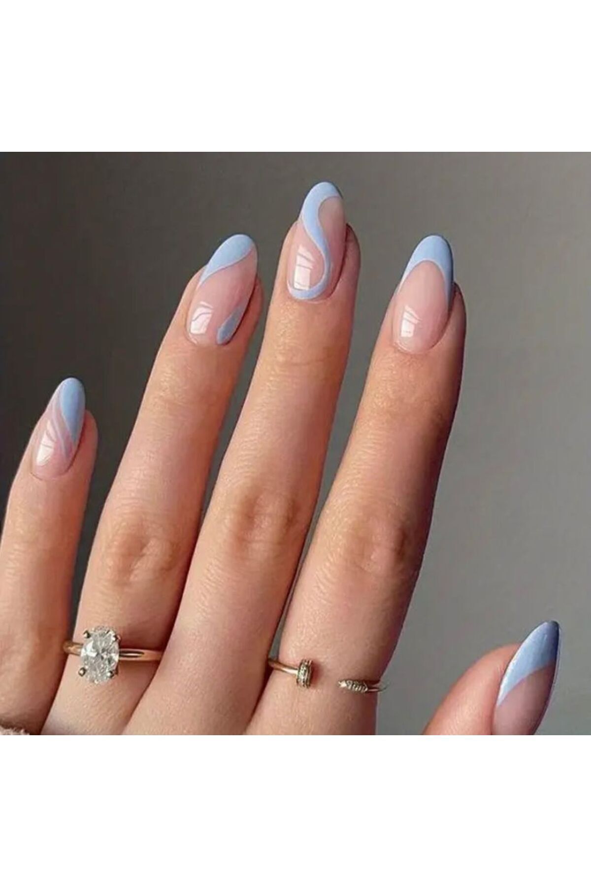 Vanilla Avenue Sevimli Badem Mavi Fransız Dalgalı Kendinden Yapışkanlı Takma Tırnak 24 Adet
