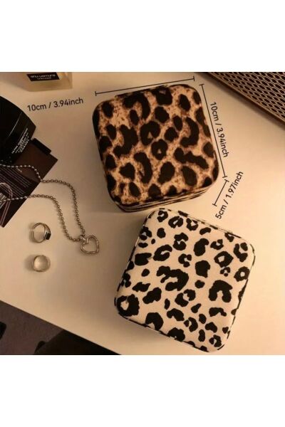 Vanilla Avenue Klasik Kare Leopar Desenli Takı Mücevher Kutusu Seyahat Çantası