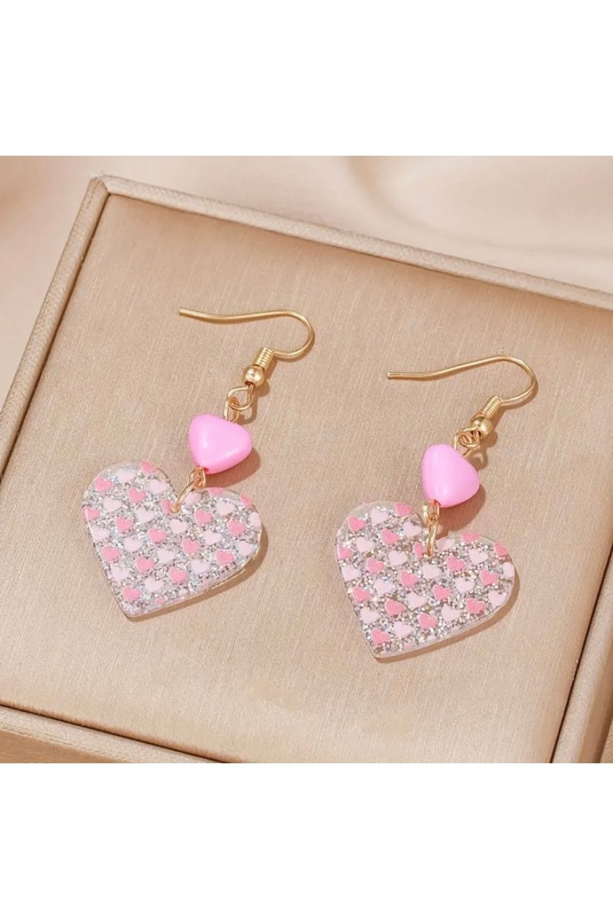 Moon Home Collection Açık Pembe Kalp Şeklinde Sevimli Sallantılı Kadın Küpe