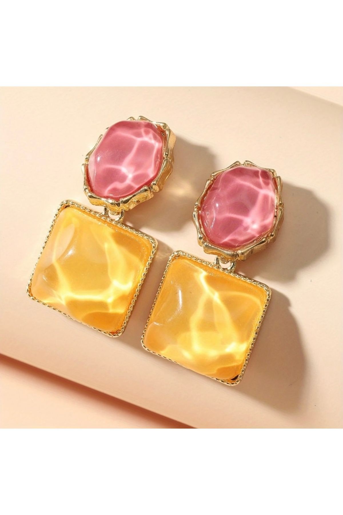 Vanilla Avenue Şık Elmas Şeklinde Pembe Sarı Bahar Mevsimi Sallantılı Kadın Küpe