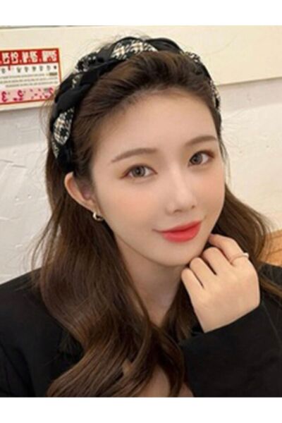 Moon Home Collection Siyah Desenli Yazı Detaylı Kadın Taç