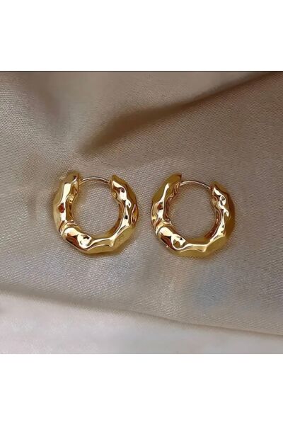Moon Home Collection Altın Sarısı Parlak Zarif Minimalist Tarz Halka Kadın Küpe Sarı Tek Ebat  Kadın / Kız