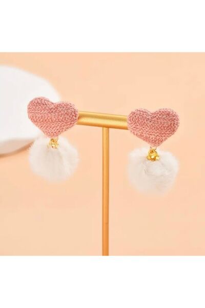 Vanilla Avenue Beyaz Pembe Kalp ve Ponpon Sallantılı Günlük Kullanım Kadın Küpe