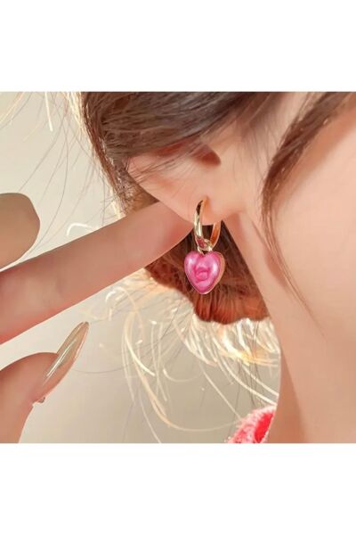 Moon Home Collection Şık Fransız Tarzı Simli Pembe Bombeli Kalp Sallantılı Kadın Küpe