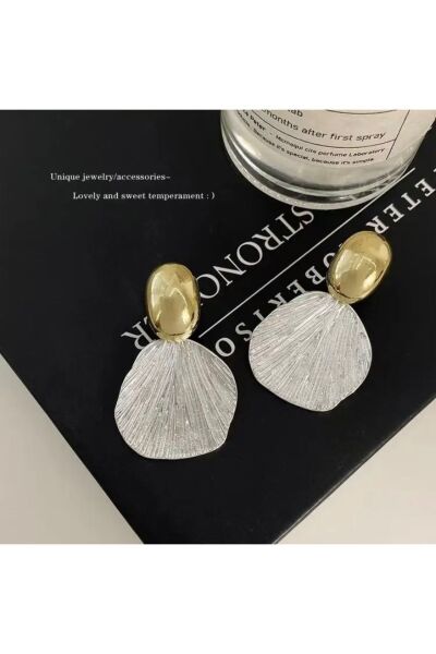 Moon Home Collection Altın Sarısı Detaylı Dokulu Sallantılı Günlük Kadın Küpe