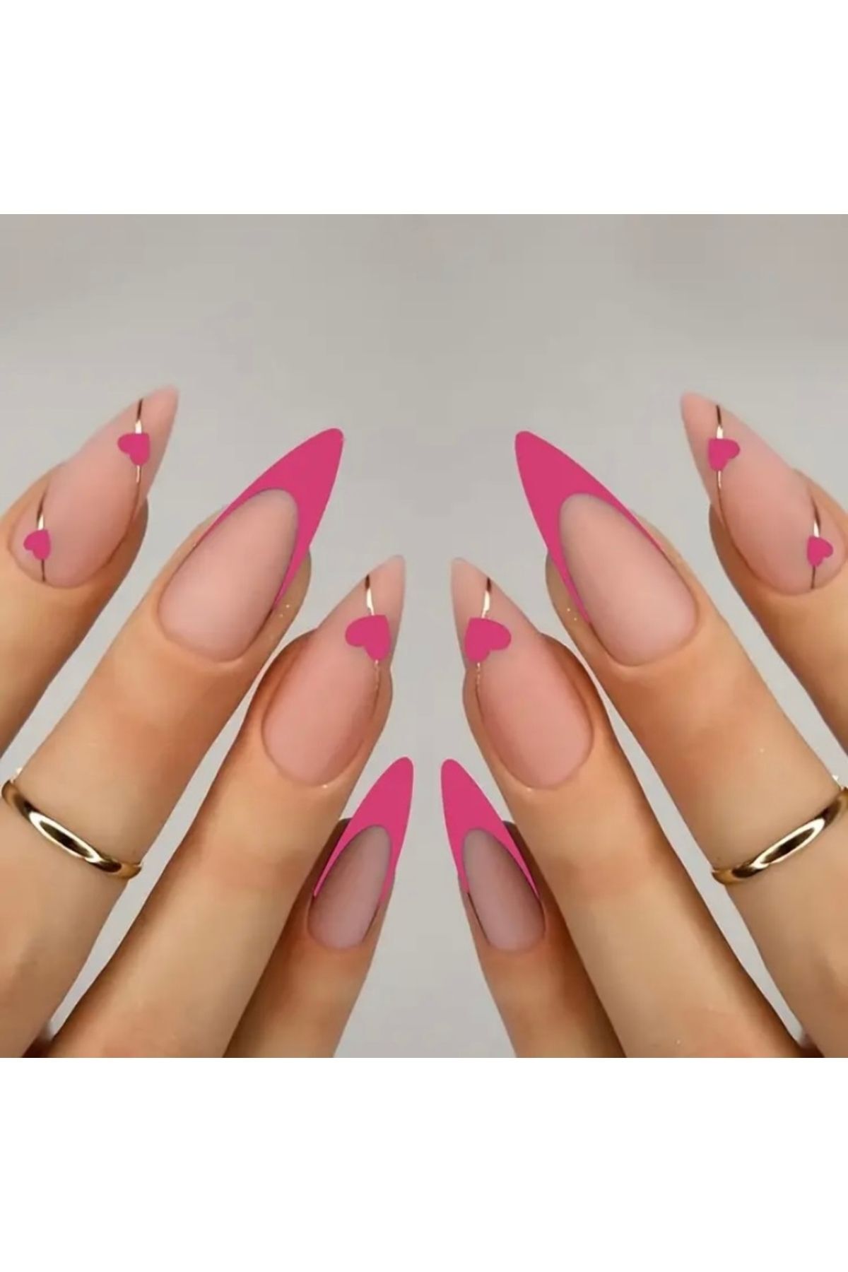 Vanilla Avenue Pembe Fransız Kesim Kalp Desenli Kendinden Yapışkanlı Takma Tırnak 24 Adet Pembe