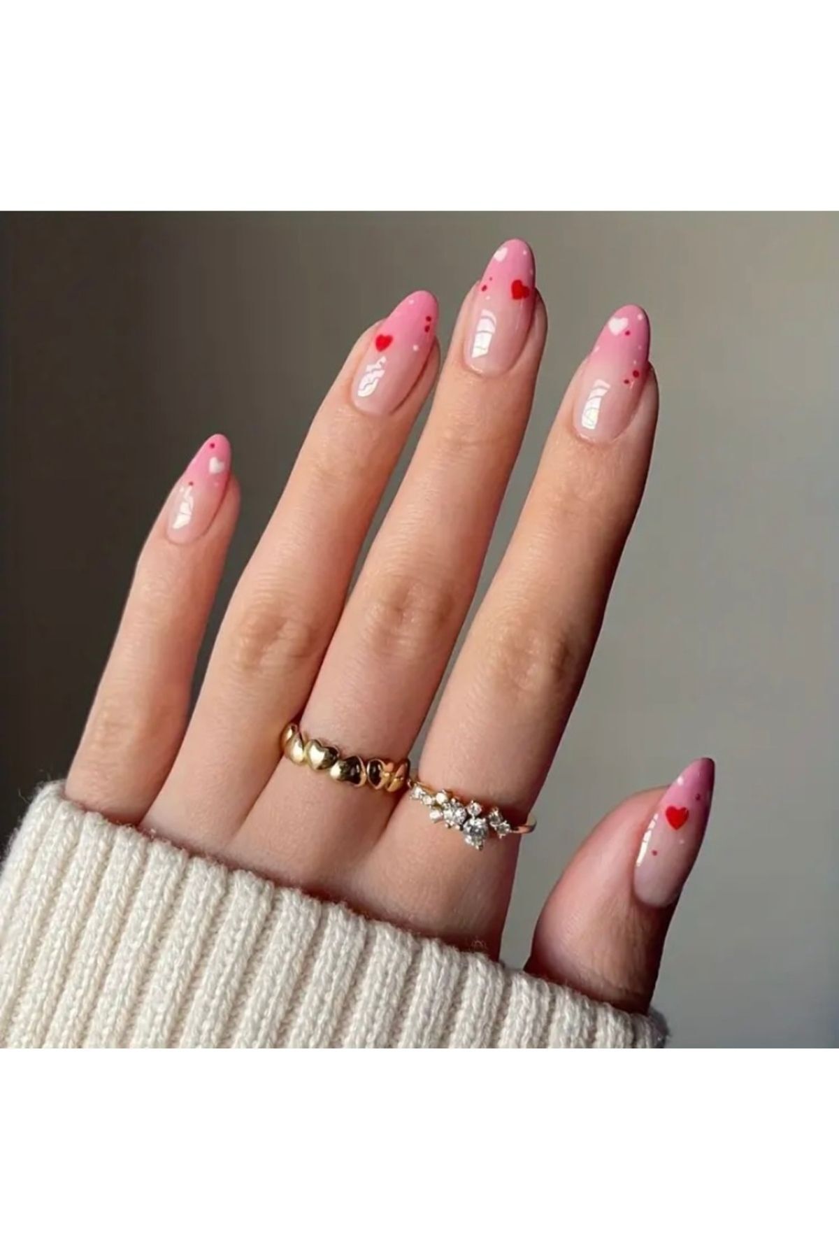 Vanilla Avenue Pembe Kalp Desenli Ombre Kendinden Yapışkanlı Takma Tırnak 24 Adet Pembe