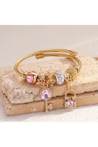 Moon Home Collection Pembe Zarif Paslanmaz Çelik Kalp Kilidi Detaylı Charm Kadın Bileklik