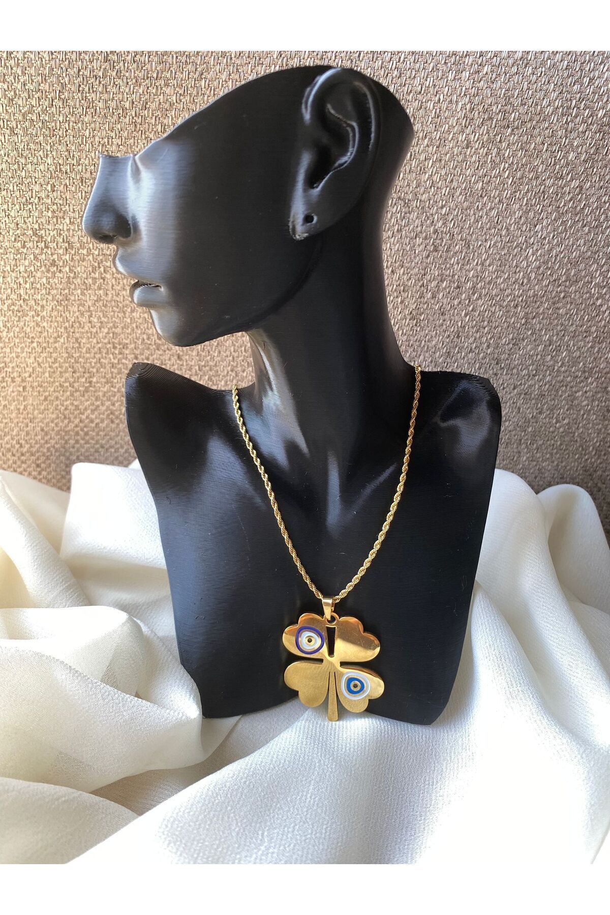 Vanilla Avenue Kararmaz Çelik 4 Yapraklı Şans Yonca Burgu Zincir Kolye