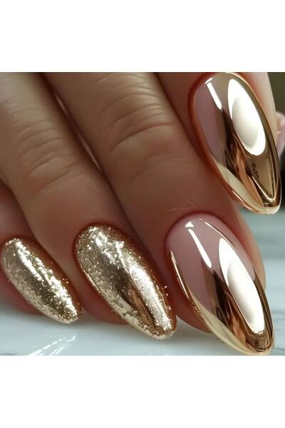 Vanilla Avenue Parlak Altın Sarısı Badem Kesim Simli Kendinden Yapışkanlı Takma Tırnak Seti 24 Adet