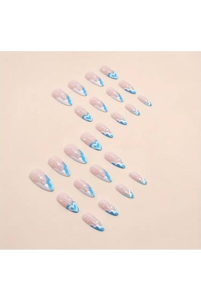 Vanilla Avenue Gökkuşağı Mavi Kalp Desenli Badem Kendinden Yapışkanlı Takma Tırnak Seti 24 Adet