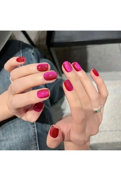 Vanilla Avenue Koyu Pembe Işıltılı Parlak Kendinden Yapışkanlı Takma Tırnak Seti 10 Adet