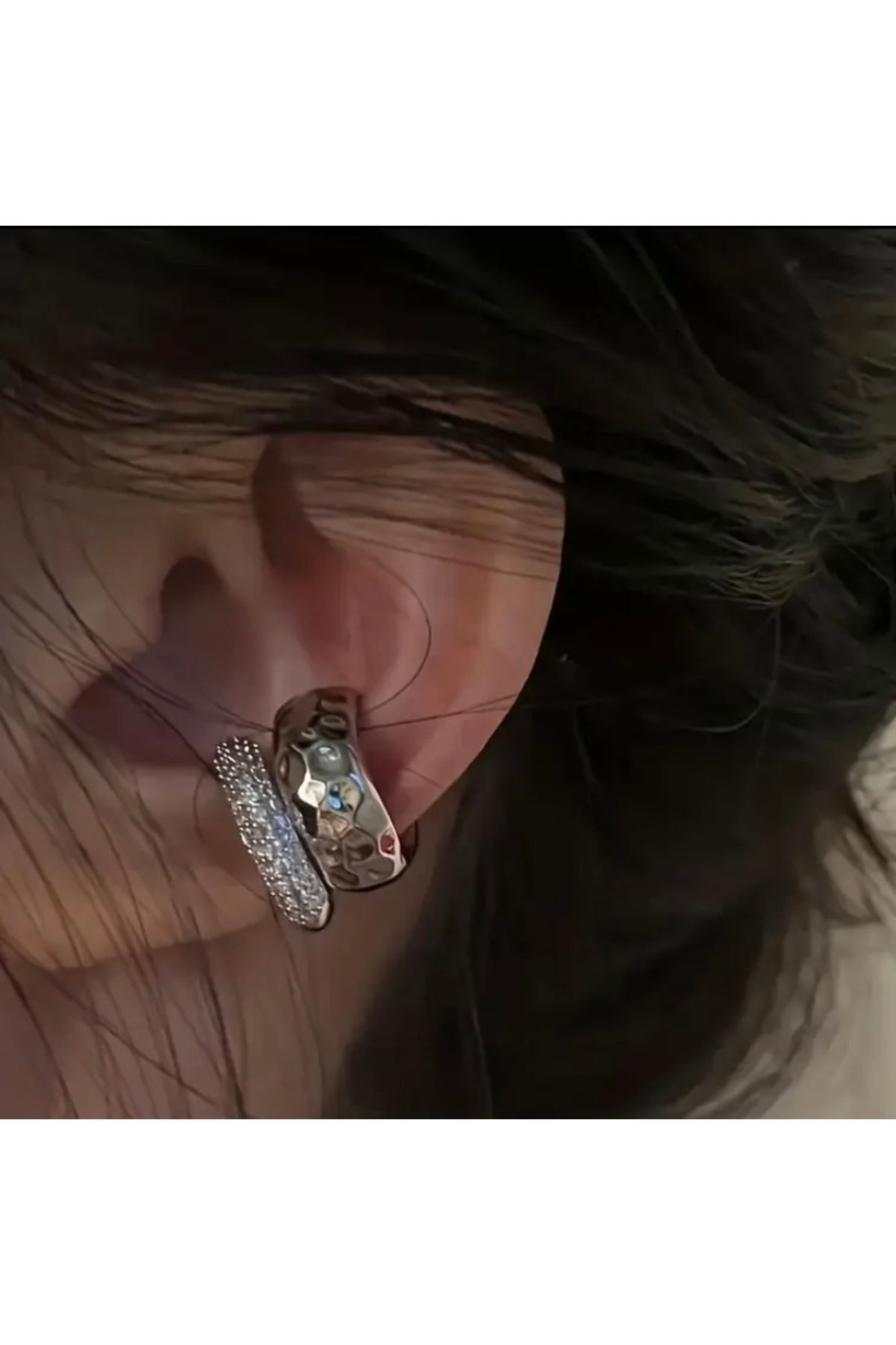 Vanilla Avenue Altın Sarısı Rock Tarzı Çift Katmanlı Kulak Kemik Deliksiz Günlük Kadın Küpe 1 Adet