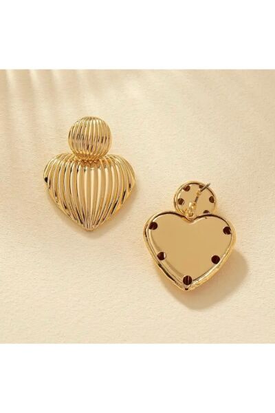 Vanilla Avenue Altın Sarısı Çizgili Kalp Detaylı Sallantılı Günlük Kullanım Kadın Küpe