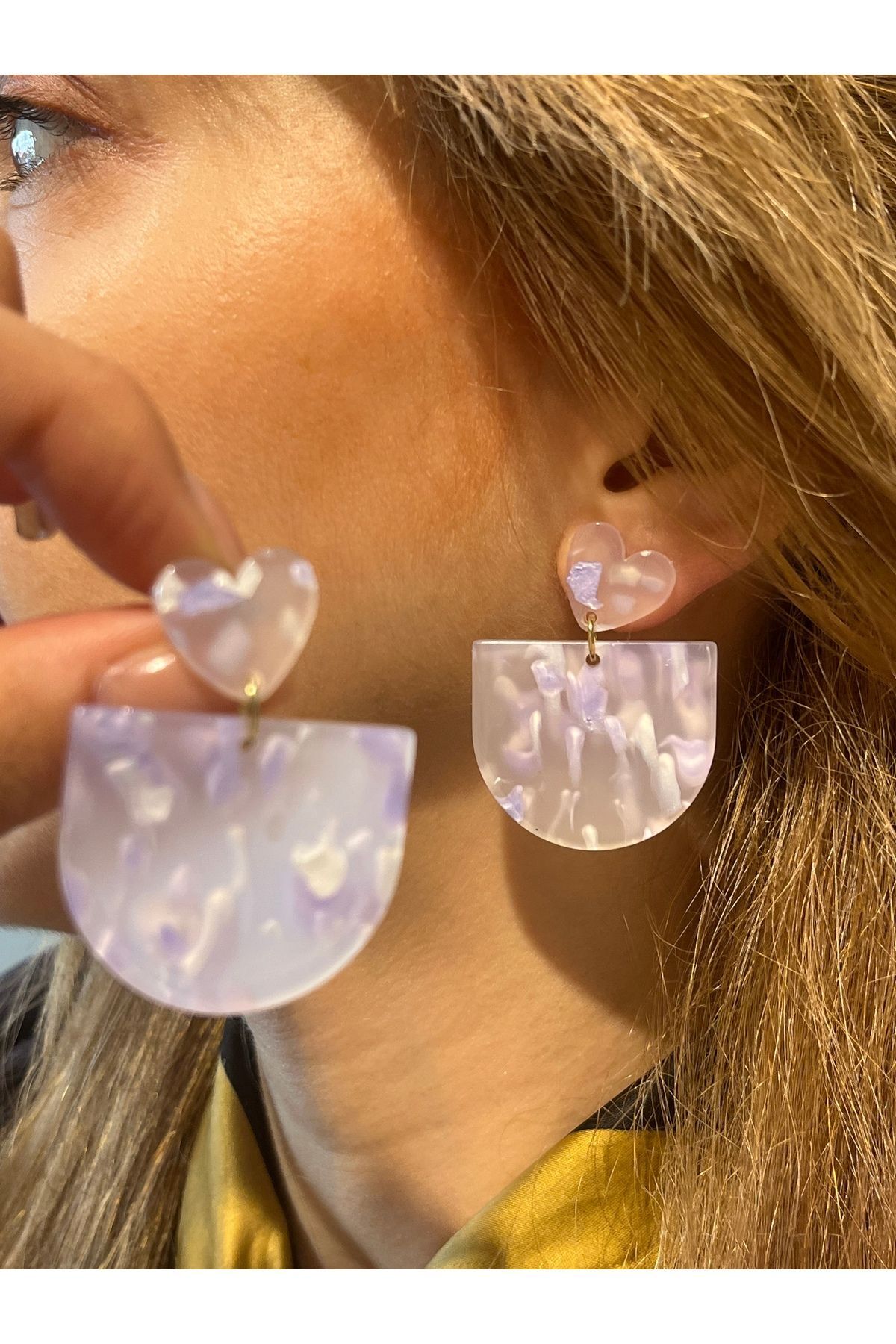 Hei Lila Epoksi Görünüm Kalp Detaylı Sallantılı Günlük Kullanım Kadın Küpe