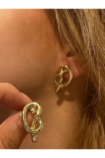 Hei Altın Sarısı Burgu Detaylı Halat Görünüm Şık Günlük Kullanım Kadın Küpe