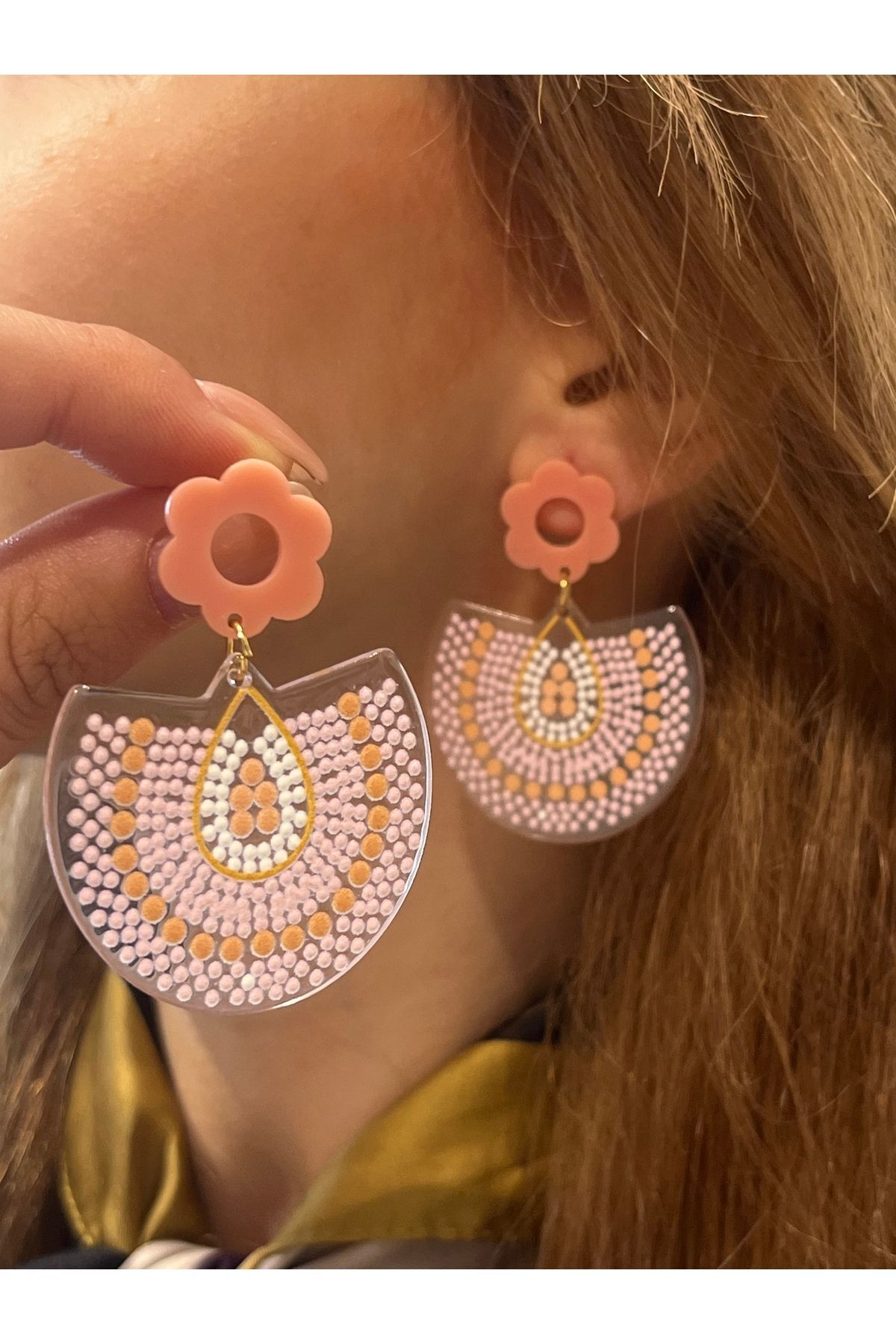 Hei Sevimli Pembe Çiçek Detaylı Epoksi Bohem Sallantılı Günlük Kullanım Kadın Küpe