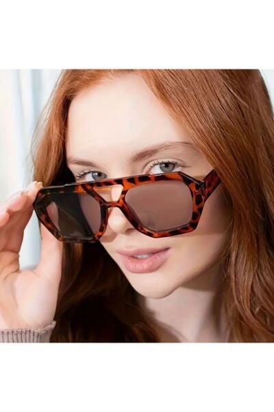 Vanilla Avenue 2025 Moda Unisex Büyük Çerçeve Kahverengi Leopar Retro Aksesuar Gözlük