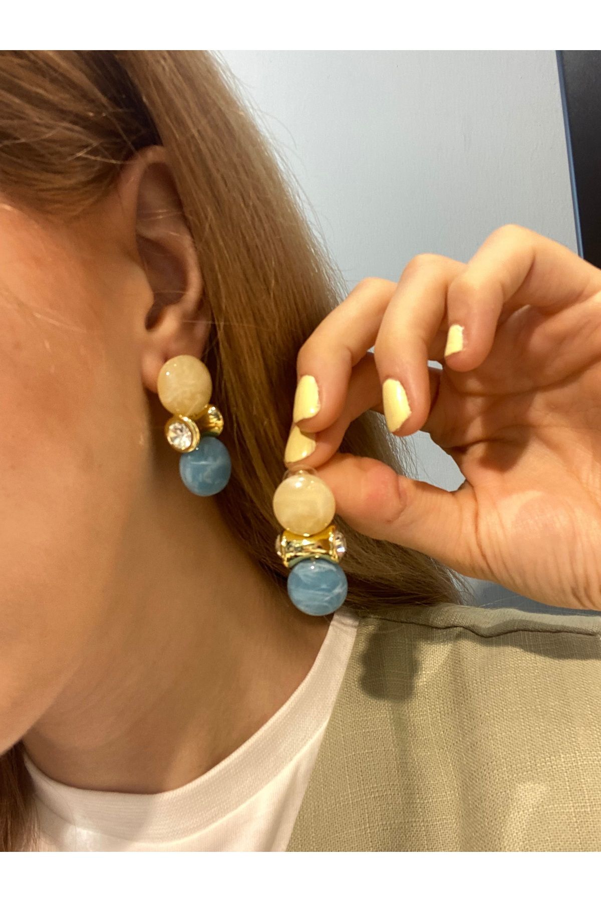 Hei Açık Mavi Sarı Işıltılı Parlak Taşlı Sallantılı Bohem Günlük Kullanım Kadın Küpe