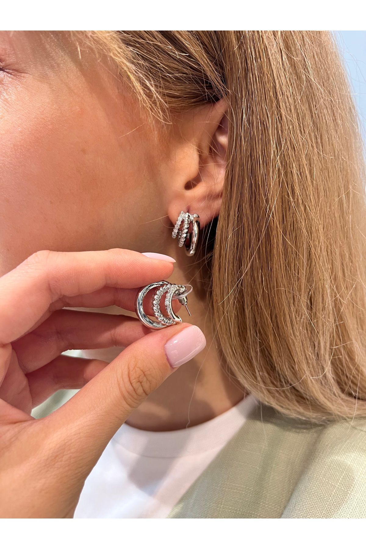 Hei Gümüş Rengi Işıltılı Çoklu Günlük Kullanım Şık Kadın Küpe